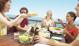 娱乐吃瓜基地的作品,独家爆料，明星幕后故事大公开